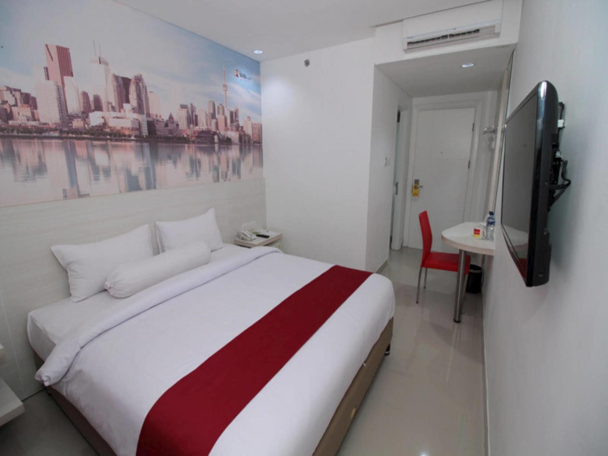 The Win Hotel Surabaja Zewnętrze zdjęcie